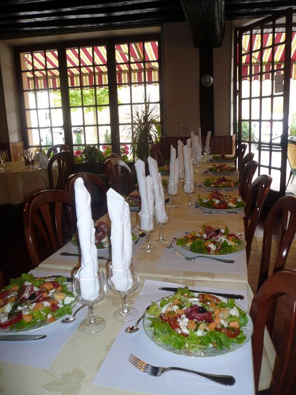 Auberge Bourbonnaise Lurcy-Lévis Esterno foto