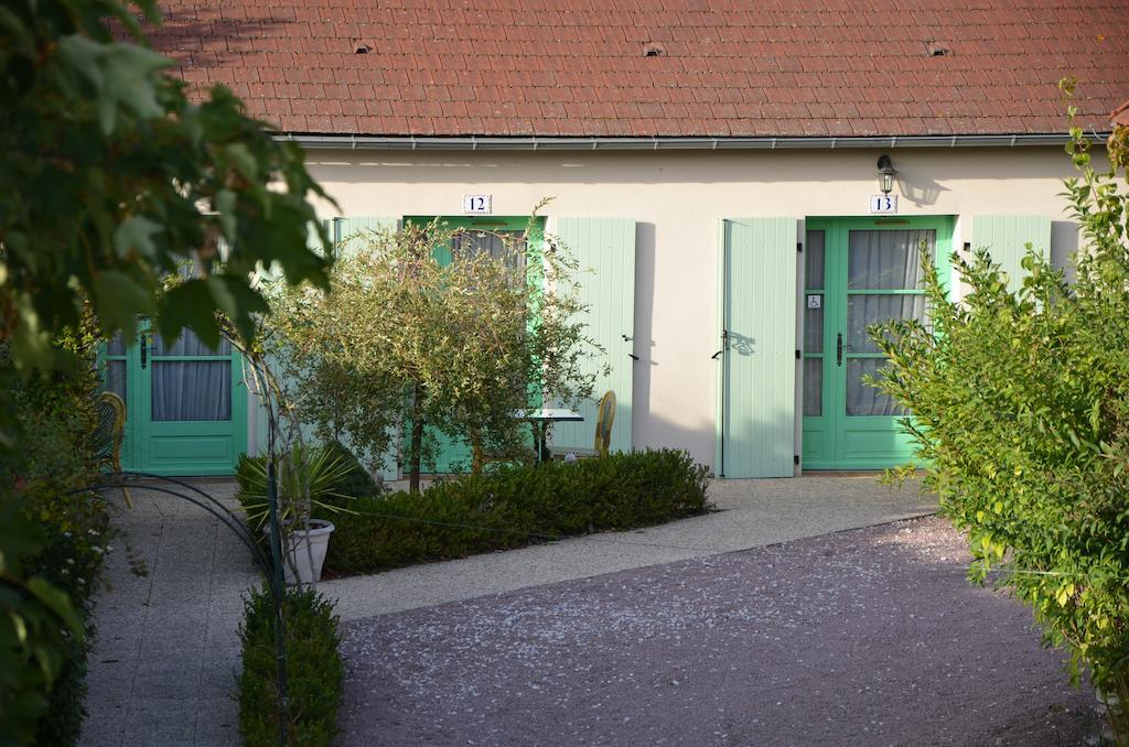 Auberge Bourbonnaise Lurcy-Lévis Esterno foto